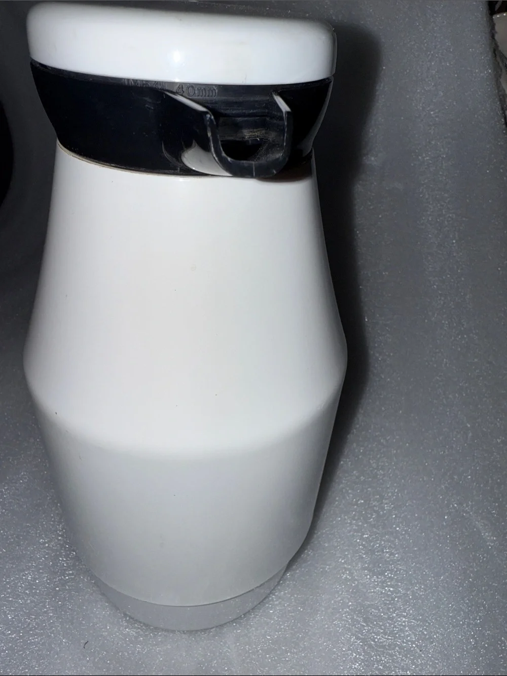 Corning Thermique White Travel Kettle with Black Handle. 1 qt
